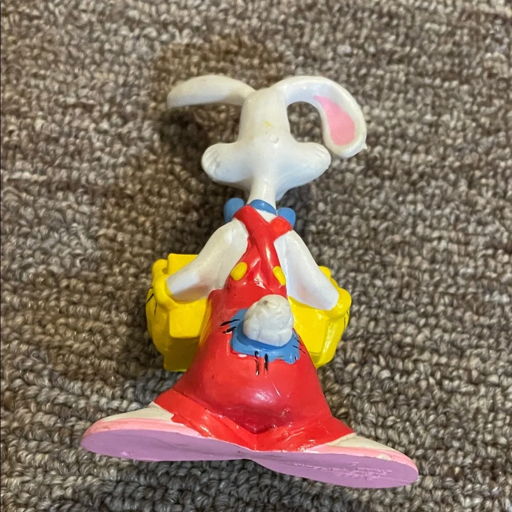 ROGER RABBIT